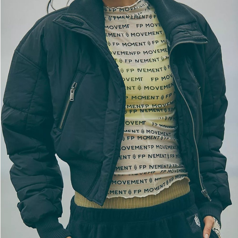 Boulder Babe Banded Puffer in Yellow - Size Small